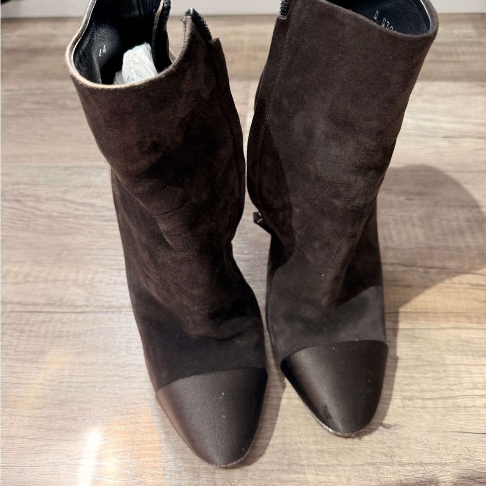 Chanel grey boots size 39 Authentic